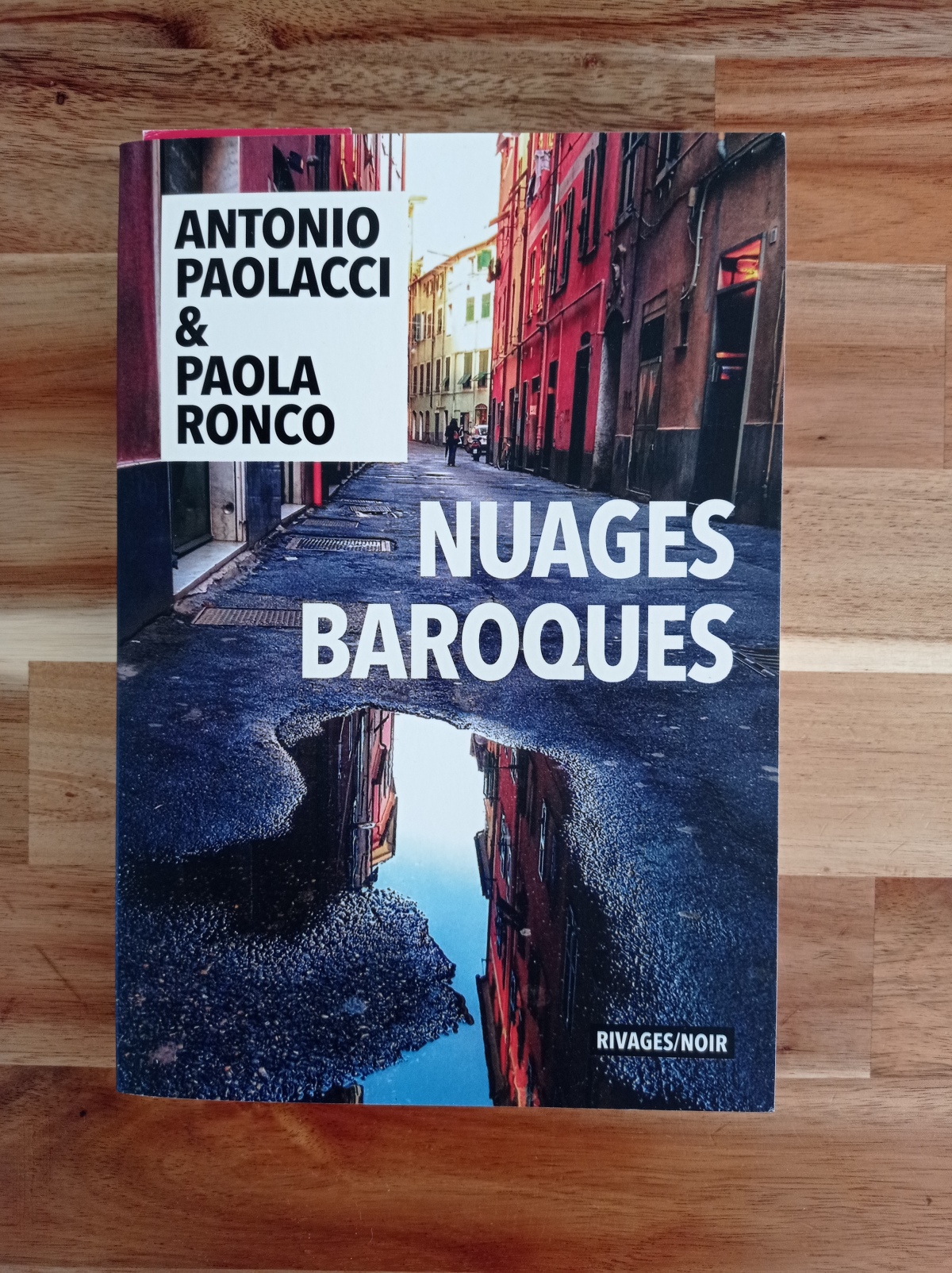 Nuages baroques / Antonio Paolacci et Paola Ronco