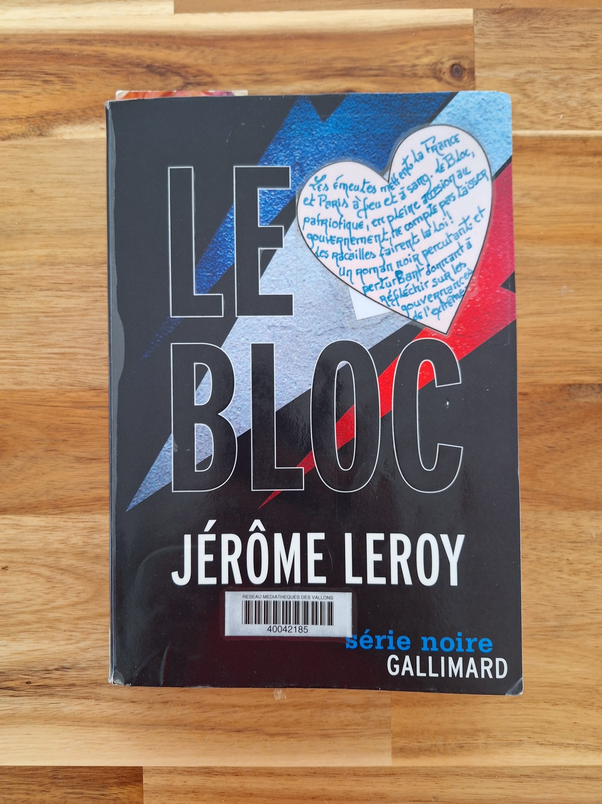 Le Bloc / Jérôme Leroy